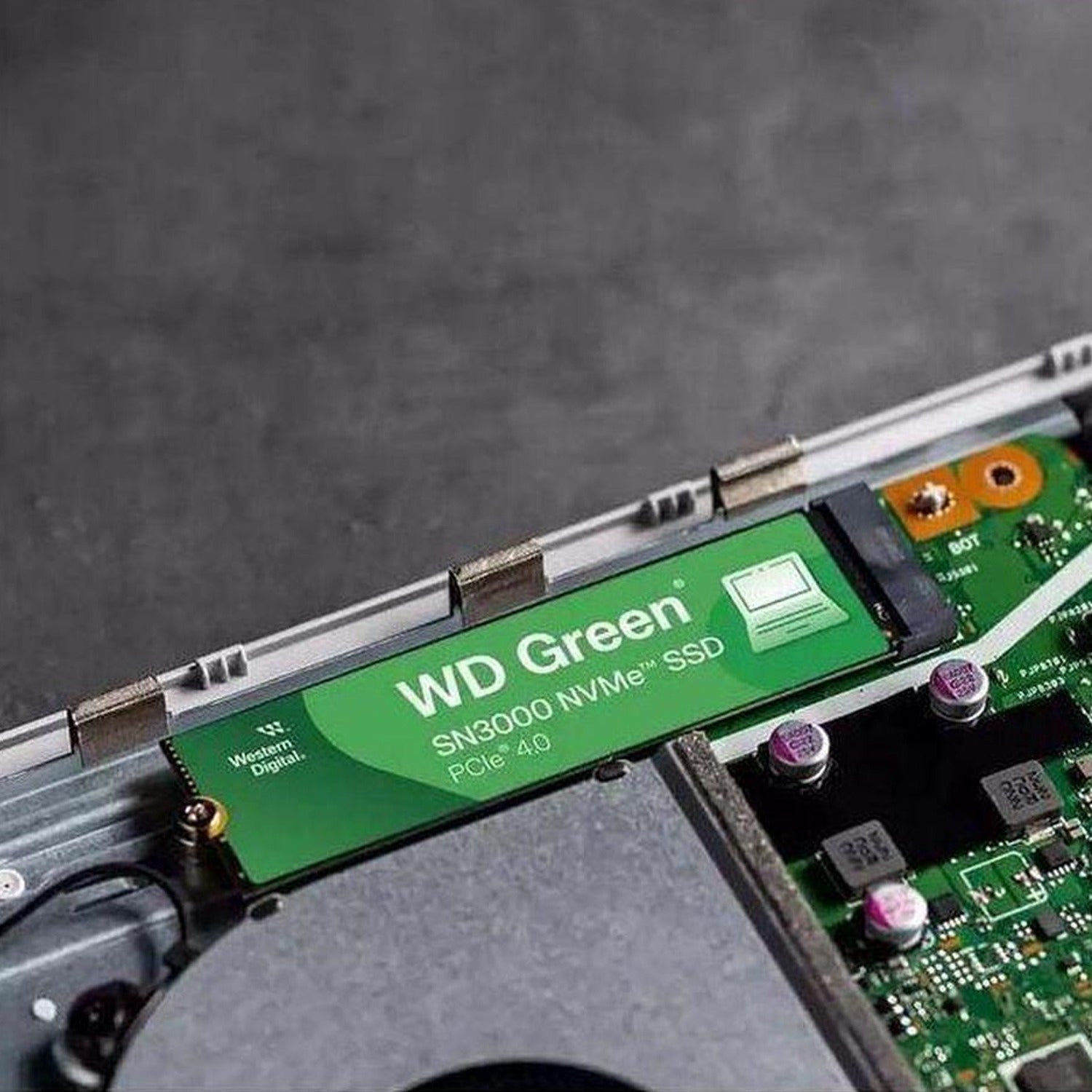 Western Digital 2TB WD Green SN3000 NVMe SSD - Solid State Drive - Gen4 PCIe, M.2 2280, Up to 5,000 MB/s - WDS200T4G0E
